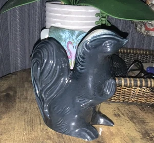 Vintage Horton Keramik Stinktier Pflanzgefäß schwarz und weiß - Bild 1 von 6