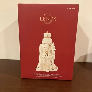 Lenox batteriebetriebener Florentiner und Perlen Nussknacker beleuchtet Figur - Bild 1 von 4