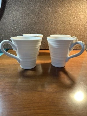 Portmeirion Sophie Conran коллекции 12 унций кофейные кружки, фарфора белый набор из 4 - Изображение 1 из 4