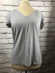 Rachel Zoe Women Gray Striped Short Sleeve T-Shirt Size L Twist Neck On Back - Picture 1 of 8