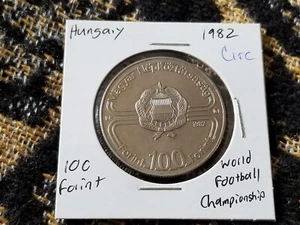 Hungary 100 Forint 1982 Circulated - World Football Championship - Picture 1 of 2