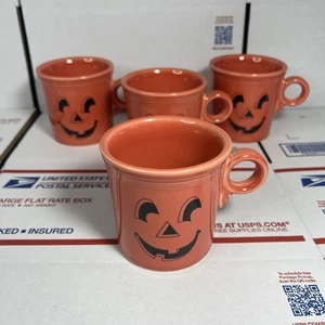 FiestaWare Happy Pumpkin Becher Halloween Jack-O-Lantern im Ruhestand - Versand am selben Tag - Bild 1 von 10
