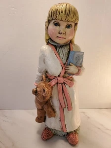 Seltene Vintage Puppe mit Teddybär. - Bild 1 von 15