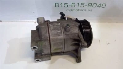 2014-2020 Nissan Pathfinder A/C Compressor OEM 92600-9NB0D - Imagem 1 de 4