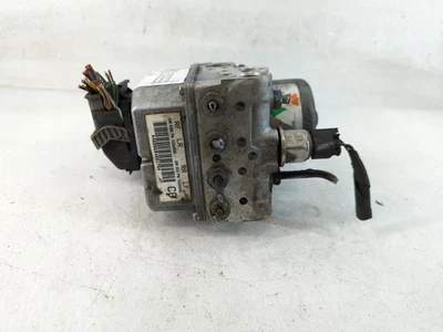 2005-2007 Cadillac Cts Abs Pump Control Module F20QP - Image 1 of 4