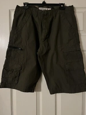 Pantalones cortos cargo Company 81 para hombre W 34 verde oscuro Foto 1 de 4