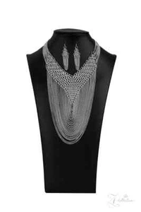 Conjunto de collar de malla de cadena de plata en capas "desafiante" colección Paparazzi Zi - Imagen 1 de 5