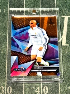 2022-23 Topps Crystal Premium Acetate Ronaldo R9 Orange 07/25 Real Madrid SSP🔥 - Picture 1 of 2