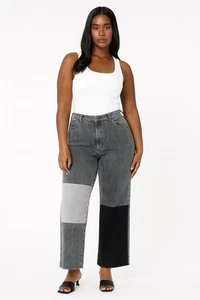 NWT Tractr Premium Denim Collection High Rise Straight Wide Leg Jeans - Size 14 - Picture 1 of 11