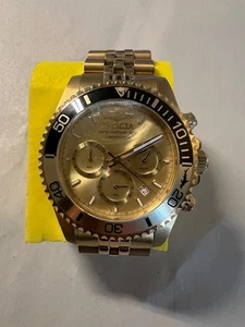 Reloj para hombre Invicta Pro Diver Titan cronógrafo cuarzo esfera dorada NECESITA REPARACIÓN... - Imagen 1 de 7