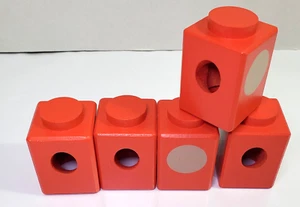 Hape Quadrilla Marble Run Replacement Pieces: 4 Red Dot Angle Chutes and 1 Red - Picture 1 of 3