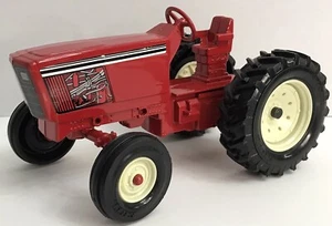 Vintage ERTL 1:16 Die-cast INTERNATIONAL Red Tractor STK 415 Really Nice! - Bild 1 von 15