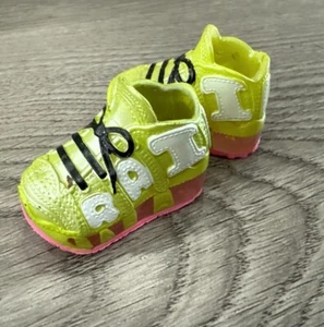 Rainbow Surprise Rainbow High Jade Hunter - Replacement Green Sneakers / Shoes - Picture 1 of 6