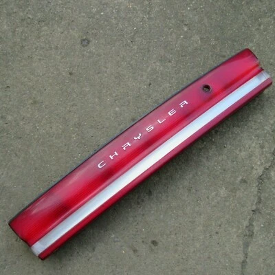 1993 - 1997 Concorde Cirrus 后后备箱甲板安装中心面板反射器 J388 — 第 1/4 张图片