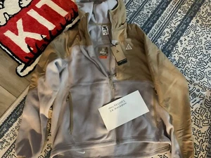 NEW Nike ACG Wolf Tree Zip Up Parachute Beige HJ2458-297 Size Small Polartec - Picture 1 of 7
