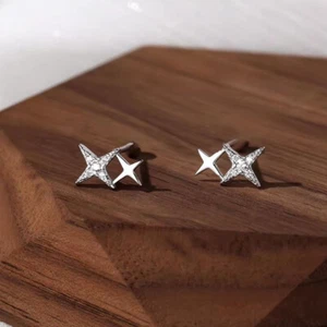 Womens Crystal Star Stud Earrings 925 Sterling Silver Ear Studs Jewellery Gift - Picture 1 of 7