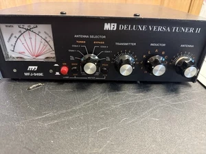 MFJ-949E 300W DELUXE VERSA TUNER II sans cordon d'alimentation - Photo 1/13