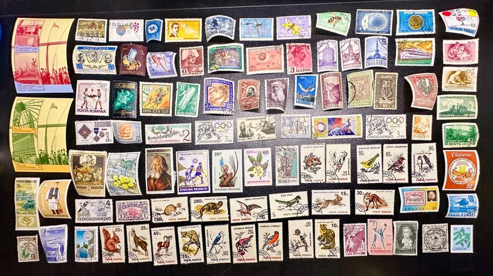 B533, 100+ Different Quality Worldwide Stamps - Image 1 of 1
