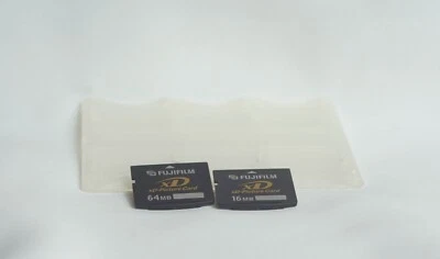 fujifilm xd memory cards & case 64mb/16mb Tested and working. !!!! MINT!!! - Image 1 of 2