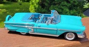 Danbury Mint 1958 Chevrolet Impala Convertible - Picture 1 of 13
