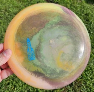 Great Thrower! Dyed Discmania Active Premium Glow Astronaut - 171 Grams, Flat! - Picture 1 of 3