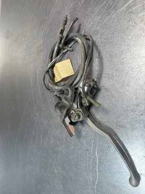 01-05 YAMAHA RAPTOR YFM 660 CLUTCH LEVER PERCH MOUNT BRACKET CABLE SWITCH WIRE - Image 1 of 3