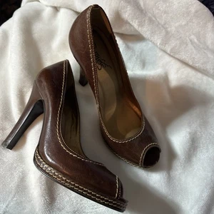 Carlos by Carlos Santana Leather High Heel Shoes Mahogany Open Toe Size 7.5 M - Picture 1 of 7