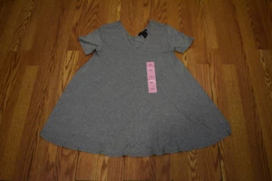 NWT Womens GRACE ELEMENTS Mist Gray V-Neck Blouse Swing Top Shirt Sz S Small - Picture 1 of 1