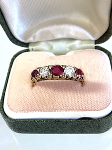 18 ct Yellow Gold Natural Ruby and Diamond ring size O1/2 - Picture 1 of 8