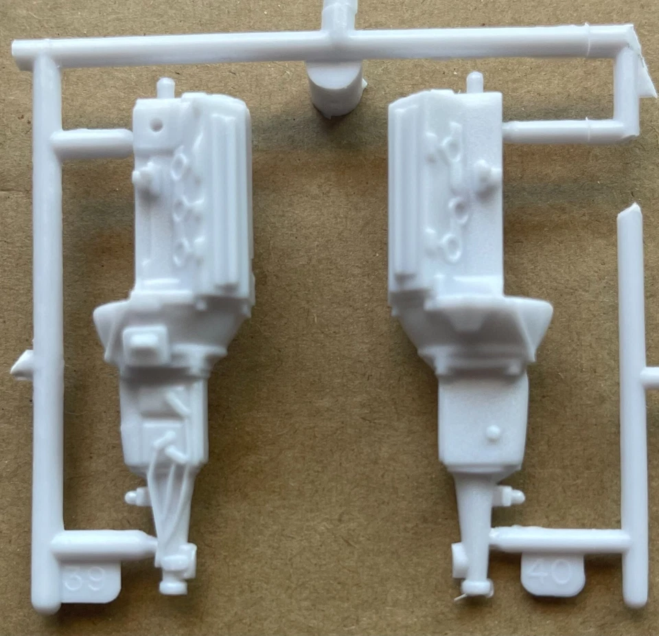 REVELL 1969 FORD MUSTANG BOSS 302 SCALE 1 25 MODEL CAR KIT #85-4313