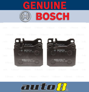 Bosch Front Brake Pads for Mercedes-Benz 240D 123 2.4L  OM 616.912 1976 - 1985