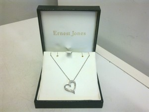 Ernest Jones Fine Necklaces \u0026 Pendants 