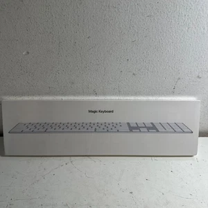 Apple Magic A1843 Wireless Lightning Port Numeric Keypad Keyboard Sealed - Picture 1 of 8