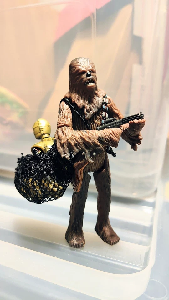 Star Wars Chewbacca & C3PO figure. Complete - Hasbro 2002 - Empire Strikes Back - Image 1 of 1