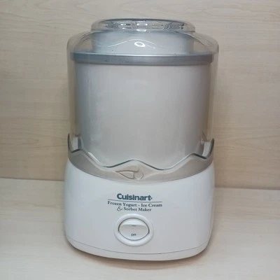 CUISINART YOGUR CONGELADO - HELADERA Y SORBETE MODELO HELADO-20 HACE 1,5 QT.(L) Foto 1 de 4
