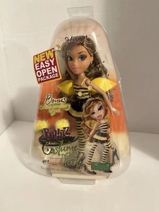 MGA 2007 Bratz Costume Party Yasmin Bumble Bee Doll & Hair Piece NEW NRFB - Picture 1 of 6