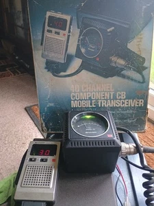 Sharp CB-4670 Vintage CB Radio 40 kanałów - AM - Zdjęcie 1 z 16