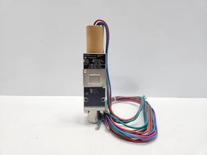 ITT NEO-DYN 232P43C6HNR ADJUSTABLE PRESSURE SWITCH 1000 TO 3100 PSIG - Picture 1 of 10