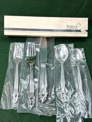 TOWLE KING GUSTAV 18/10 Stainless 5pc Place Setting Flatware GERMANY NIB - Image 1 of 4