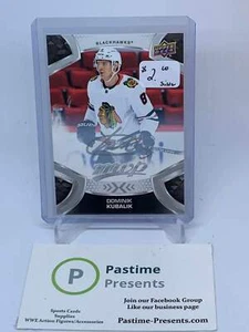 2021-22 UD MVP #197 Dominik Kubalik MVP Silver Chicago Blackhawks - Picture 1 of 2