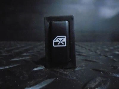 Переключатель управления замком окна 00-02 Toyota Celica - Изображение 1 из 3