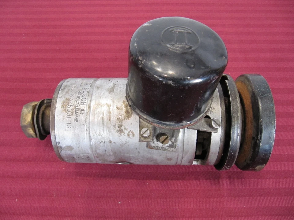 Bosch Porsche 356 PreA 1954 VW generador LJ/REF160/6/2500L13 y regulador redondo Foto 1 de 4