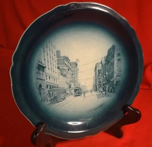 Vintage Buffalo Pottery Sweeney Co. Main Street Buffalo 7.5" Souvenir Plate - Picture 1 of 4