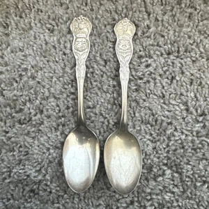 Wm. Rogers & Son AA Kansas 7 1/4" Souvenir Spoon (Pat. Feb 23,1915) Lot Of 2 - Picture 1 of 6