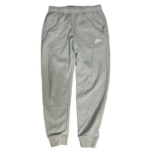 Nike Club Fleece Jogginghose Sweatpants Small Grau Herren Logo Sweatpants - Bild 1 von 4