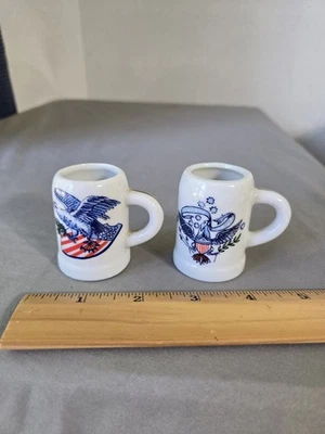 2 Mini Tazas De Cerámica De Colección Águila Bicentenario Estados Unidos Sello Enesco Foto 1 de 4