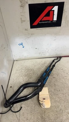 2000-2005 CADILLAC DEVILLE WINDSHIELD WIPER ARMS PAIR -- BOTH LEFT & RIGHT - Image 1 of 4