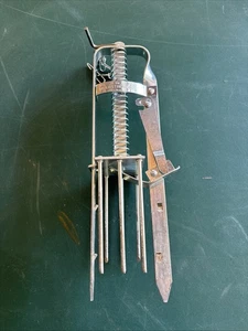 Victor Plunger Style Spike Mole Trap Metal Used - Picture 1 of 4