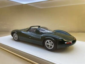 GT Spirit 1:18 Jaguar XJ13 UK Green Resin Unopenable Car Model - Picture 1 of 13