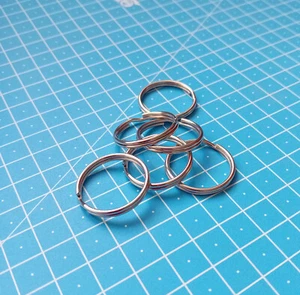 25mm Silver Metal Split Rings Keyring Jump Hoop Loop Key Keys Ring - Picture 1 of 2